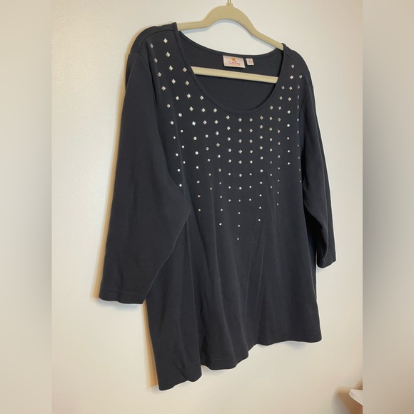 Quacker Factory Rhinestone Top - Picture 7 of 8